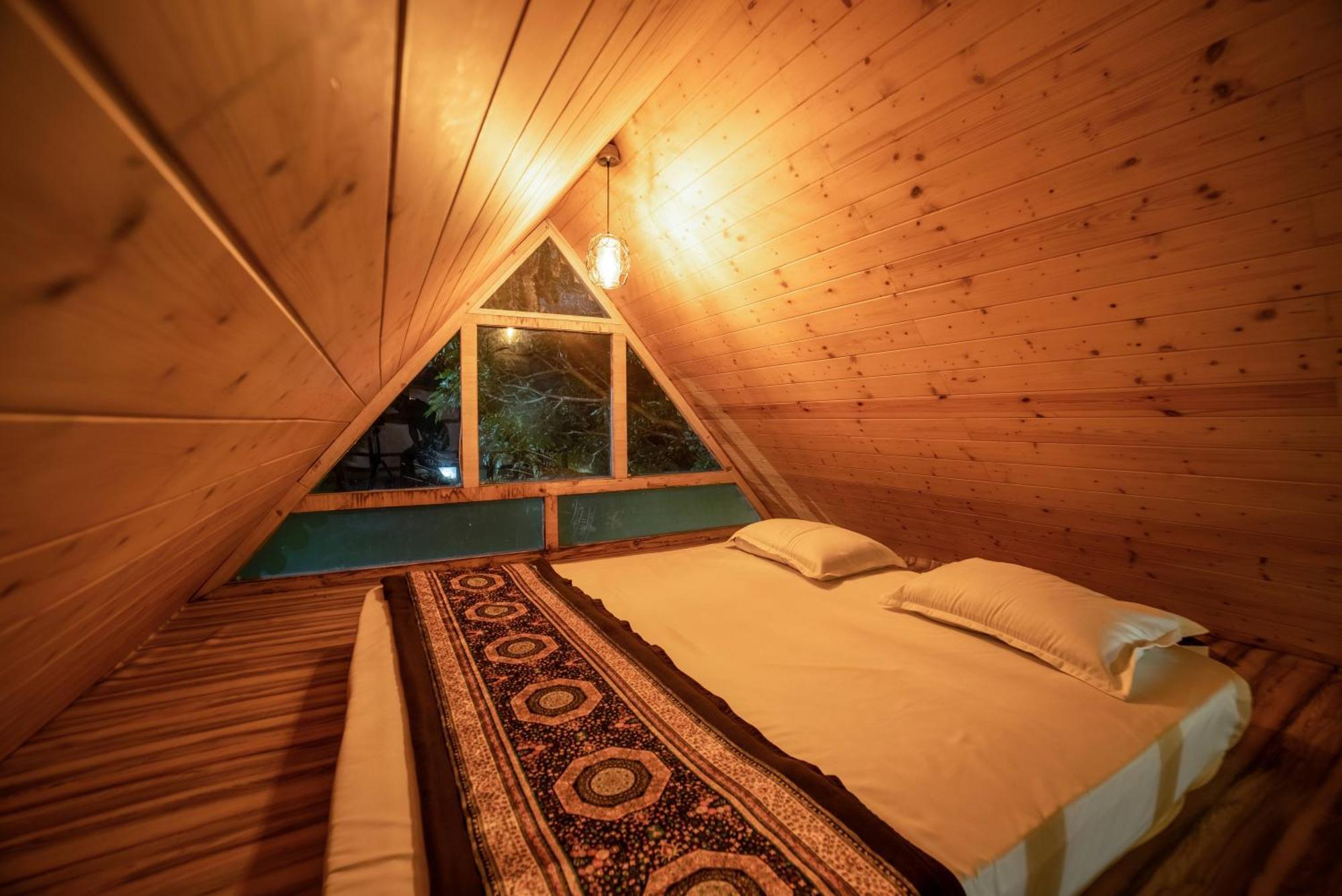 Mudras Grove Resort, Нейнитал Екстериор снимка